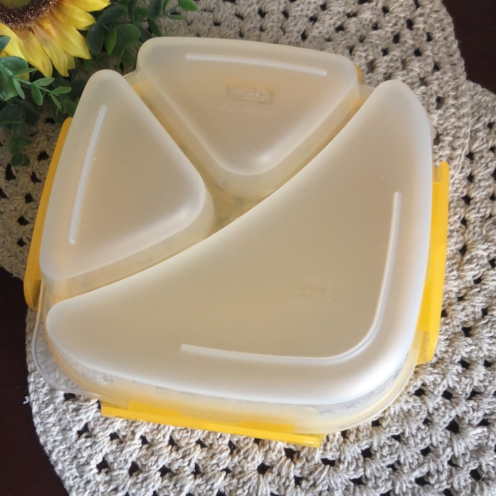 LOCK & LOCK Food Storage Container - Picture 3 of 10